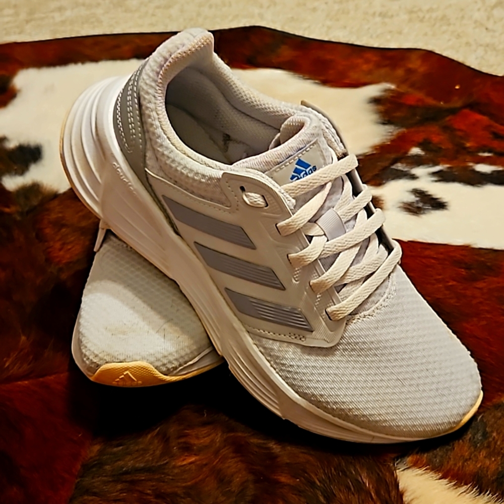 Women's white Adidas size 7 shoes